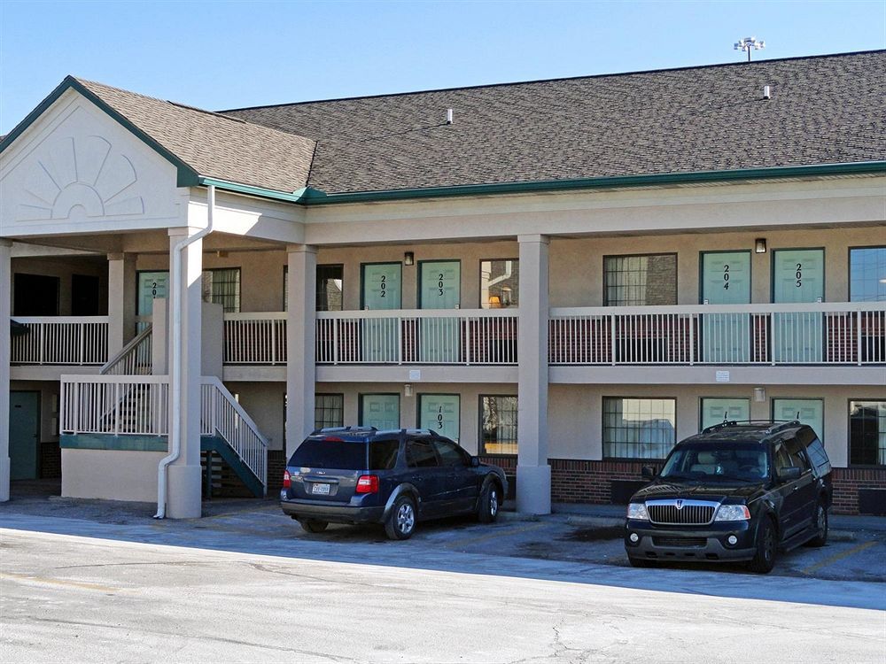 Days Inn By Wyndham Indianapolis South Dış mekan fotoğraf